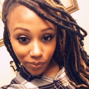 Meet your Posher, Latashae